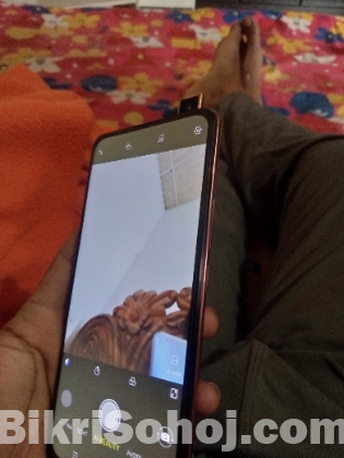 Vivo v15